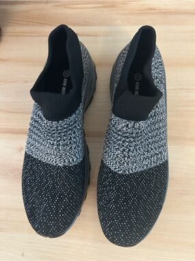 Black & White Knit Slip-On Walking Booties